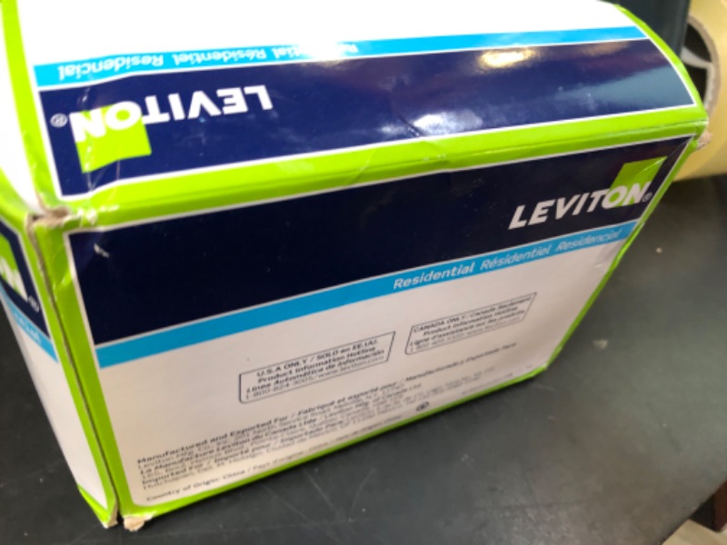 Photo 1 of Leviton 80301-SW Wallplatewhite