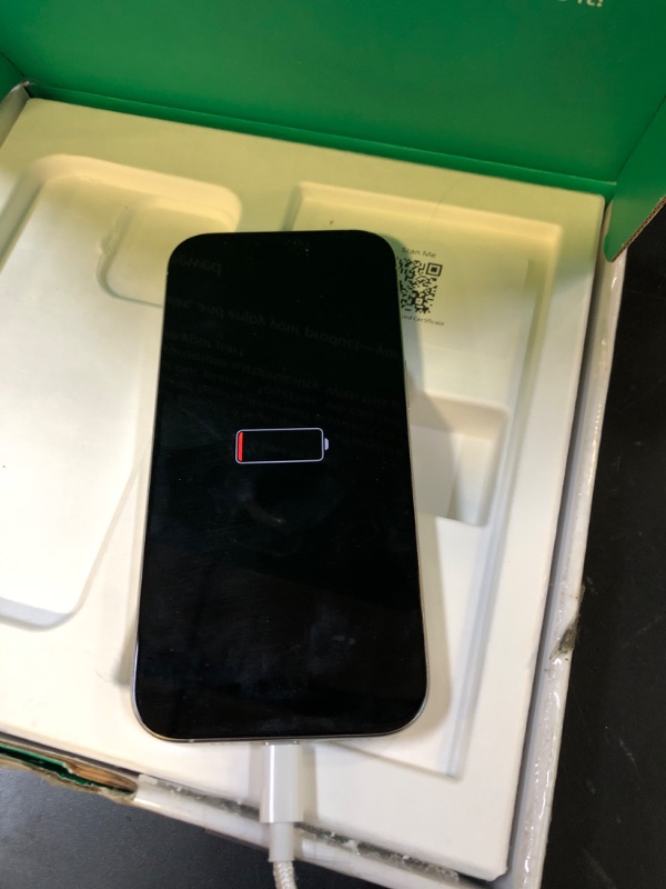 Photo 1 of Apple iPhone 16 Pro, US Version, 256GB, White Titanium - Unlocked (Renewed Premium)