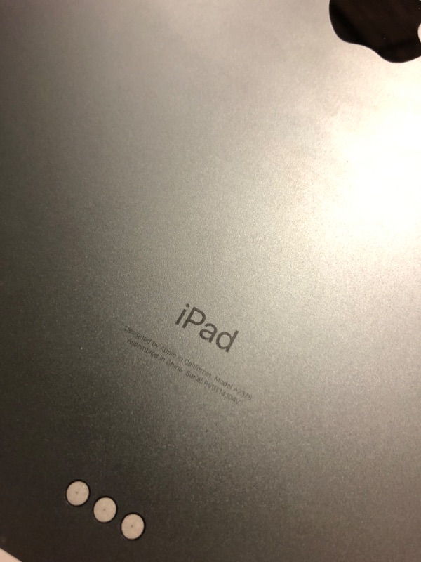 Photo 1 of Locked Apple iPad Pro 12.9in (5th Gen.) - 128GB - WiFi - Silver (Renewed Premium)