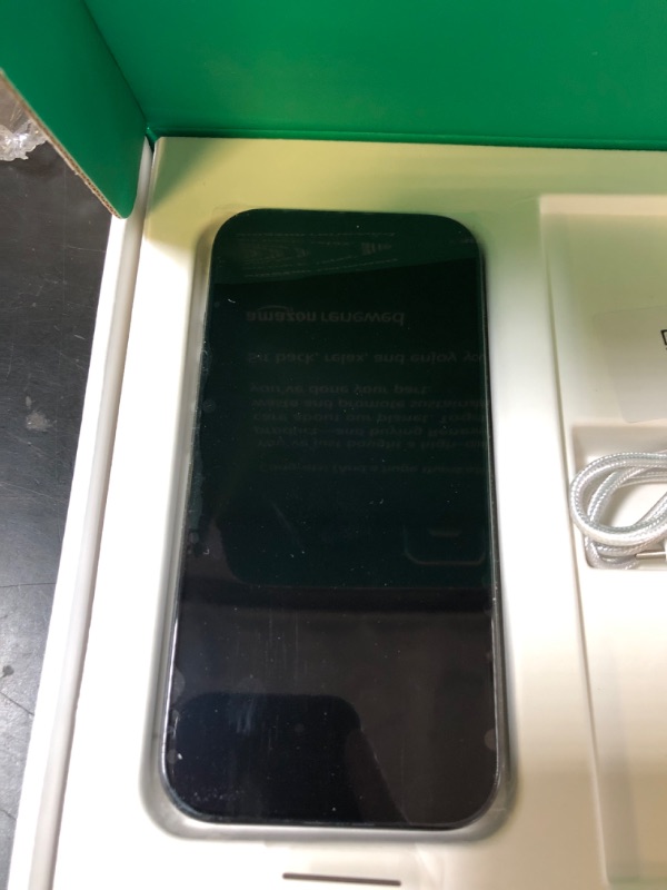Photo 1 of Apple iPhone 16 Pro, US Version, 256GB, Black Titanium - Unlocked (Renewed Premium)