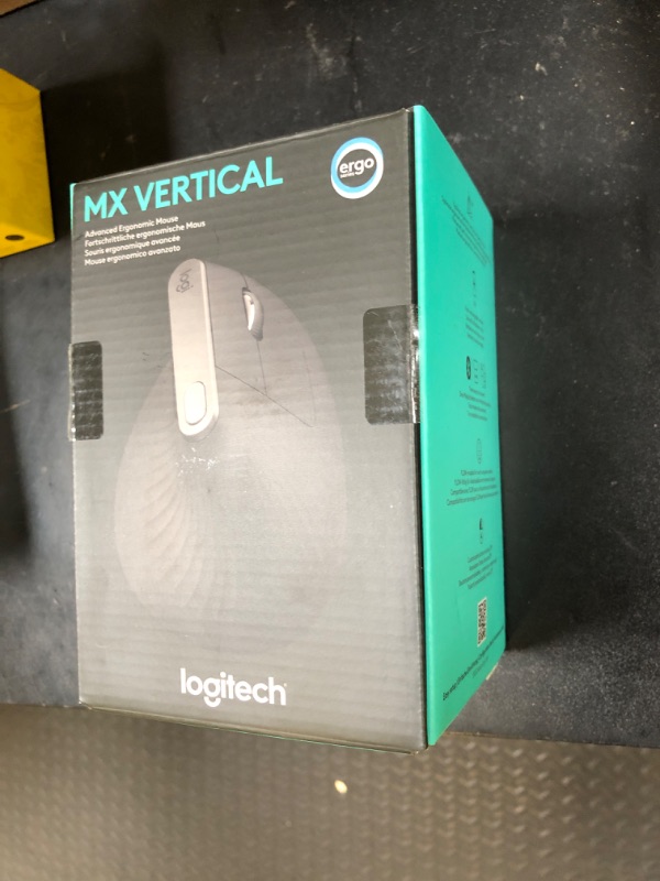 Photo 1 of Logitech Mouse MX Vertical, 910-005448