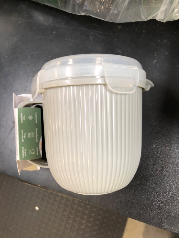 Photo 1 of BioSmart Soup Mug, 1 EALPNPMEK0443276
gray