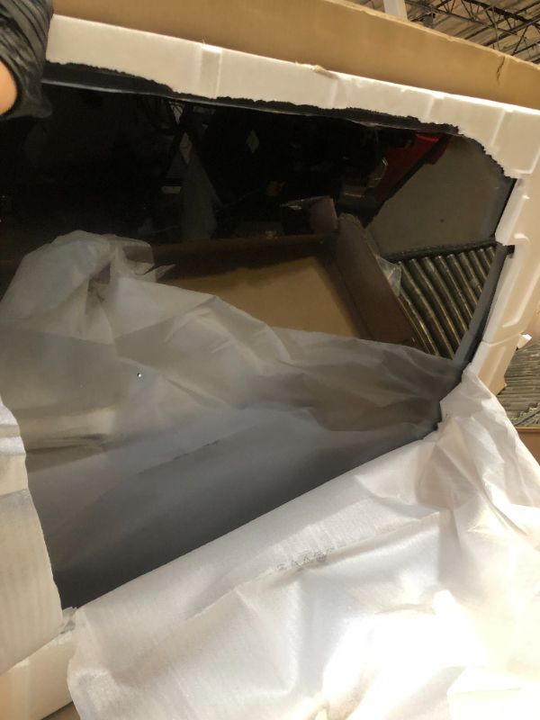 Photo 1 of Samsung 65-Inch Class Crystal UHD U8000F 4K Smart TV (2025 Model) Endless Free Content, Crystal Processor 4K, MetalStream Design, Knox Security, Alexa Built-in
CRACKED SCREEN PARTS ONLY