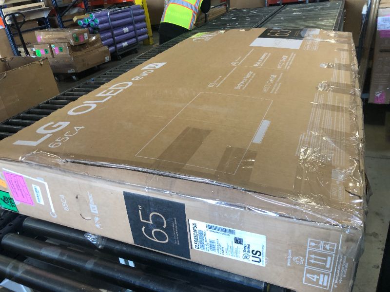 Photo 1 of LG 65-Inch Class OLED evo C4 Series Smart TV 4K Processor Flat Screen with Magic Remote AI-Powered with Alexa Built-in (OLED65C4PUA, 2024)