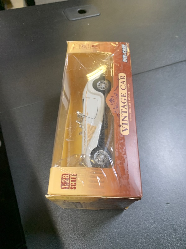 Photo 1 of 1:28 Scale Pullback Diecast Metal Antique Classic Model Cars Collectible Toy Gifts (White,Length 6.5in/16.8cm)