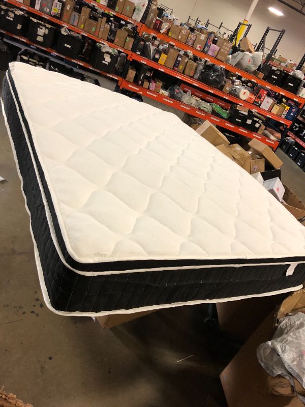 Photo 1 of *USED** SIMARTH 12 Inch Queen Size Mattress in a Box, Strengthen Gel Memory Foam Hybrid Queen Mattresses with Motion Isolation & Pressure Relief, Strong Edge Support, Medium Firm
