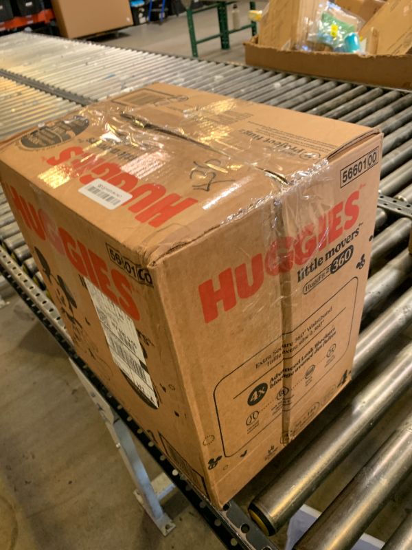 Photo 1 of Huggies Size 4 Baby Diapers, Little Movers HuggFit 360° Baby Diapers with 360° Waistband, Size 4 (22-37 lbs), 144 Count (4 Packs of 36), Packaging May Vary