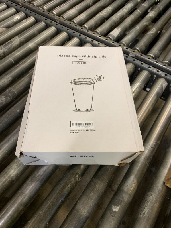 Photo 1 of plastic cups with lids 16oz 100 sets 