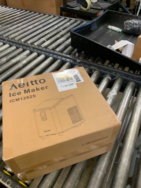Photo 1 of Aeitto Ice Maker Countertop 26lbs/24H, Ice Machine 8 Ice Cubes Ready in 6 Mins, 2 Sizes of Bullet Ice Portable Ice Makers with Basket & Scoop, Auto Self-Cleaning for Home/Kitchen/Office Stainless
