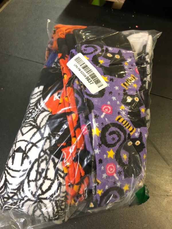 Photo 1 of Shyyween 6 Pairs Halloween Compression Calf Socks for Women Men Knee High Socks Festival Halloween Running Nurses Travel(Classic)