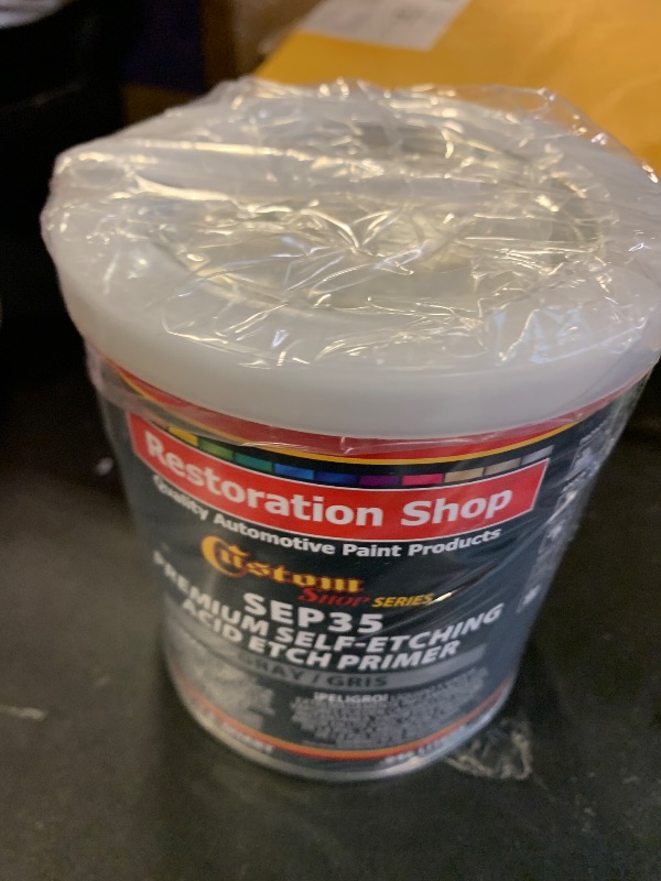 Photo 1 of Custom Shop Premium Gray Self Etching Primer, 1 Quart - Ready to Spray Paint, Excellent Adhesion to Bare Metal, Steel, Aluminum, Fiberglass - Use on Automotive Car Parts, OEM Industrial Coating
