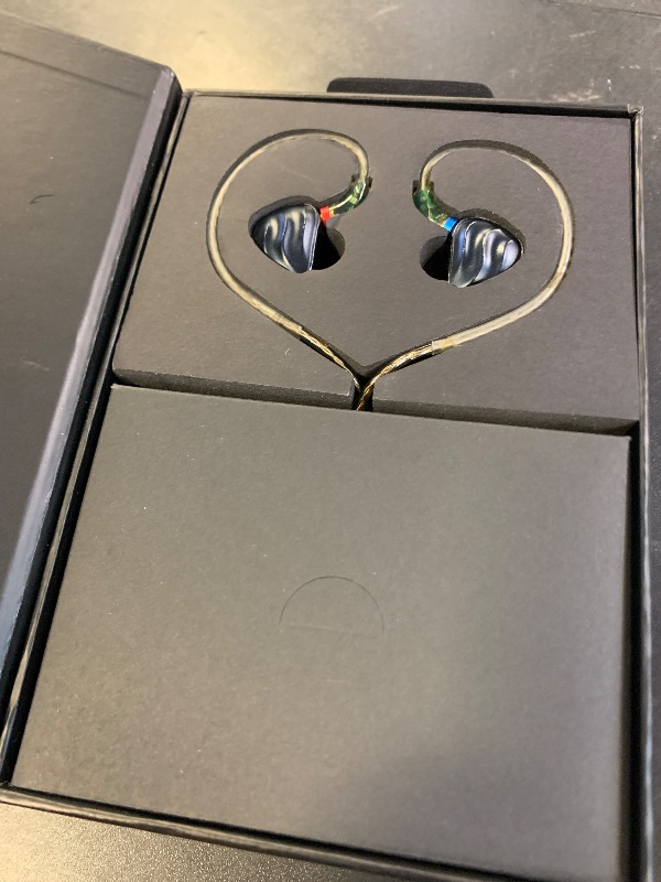 Photo 1 of FiiO FH3 HiFi Earphones 3 Drivers (1 Dynamic + 2 Knowles BA), in-Ear Earphones High Resolution, Bass Sound, High Fidelity for Smartphone/PC/Tablet