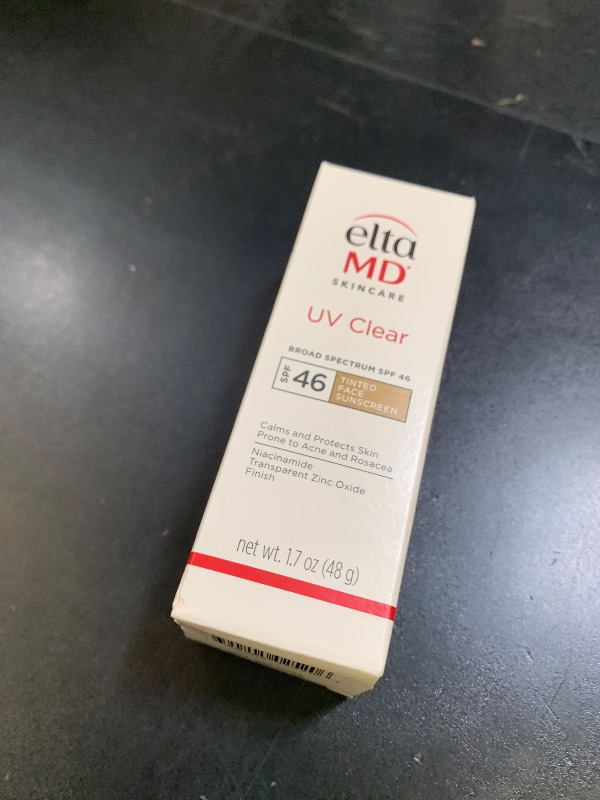 Photo 1 of EltaMD UV Clear Tinted Sunscreen for Face, SPF 46 with Zinc Oxide, Oil-Free, Dermatologist Recommended, For Acne-Prone Sensitive Skin, 1.7 oz