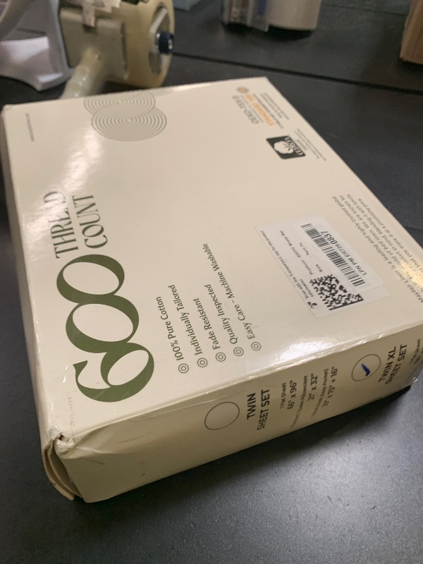 Photo 1 of Mayfair Linen 100% Egyptian Cotton Sheets Twin XL Size Bed Set - 3 PC 600 Thread Count Twin XL Sheets Set Egyptian Cotton (Blush), Soft, Cooling, 16" Deep Pocket Sateen Weave Luxury Hotel Bedsheet