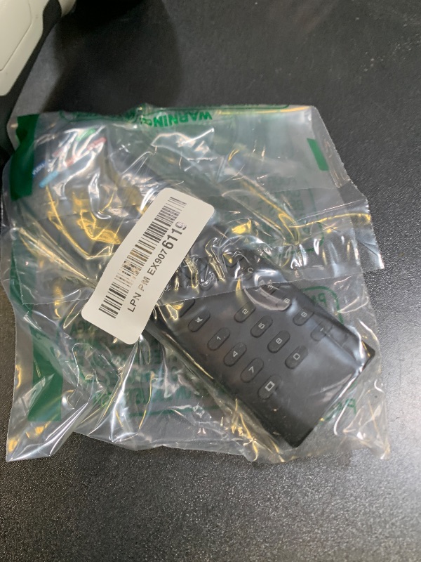 Photo 1 of XRT136 Remote Control Replace fit for VIZIO TV D24F-F1 D32FF1 D43F-F1 E55U-D0 E55UD2 E55-D0 E55E1 M65-D0 M65E0 P65-E1 P75C1 P75E1 M70-E3 M75E1 E43-E2 D50F-F1 E32-D1 E32H-D1 E40-D0 E43-D2 E43U-D2