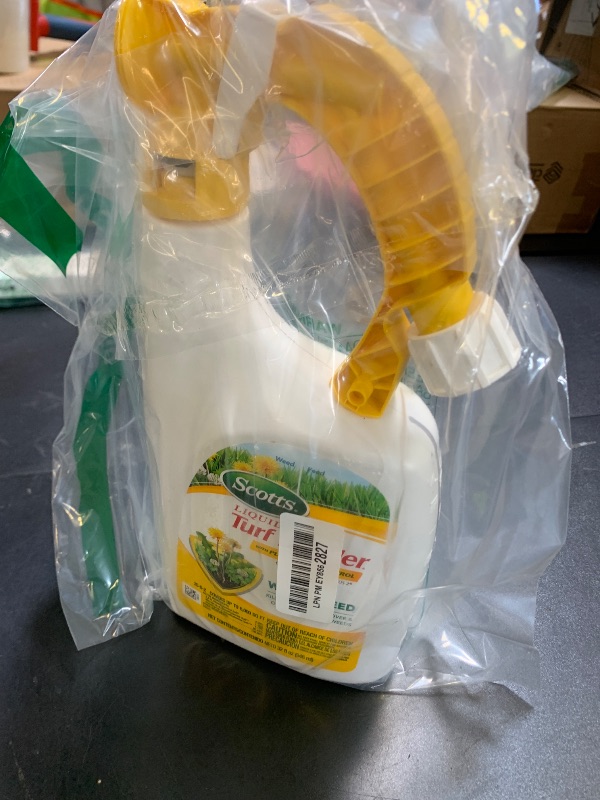 Photo 1 of Scotts Liquid Turf Builder with Plus 2 Weed Control, Liquid Weed Killer and Fertilizer, 32 fl. oz.