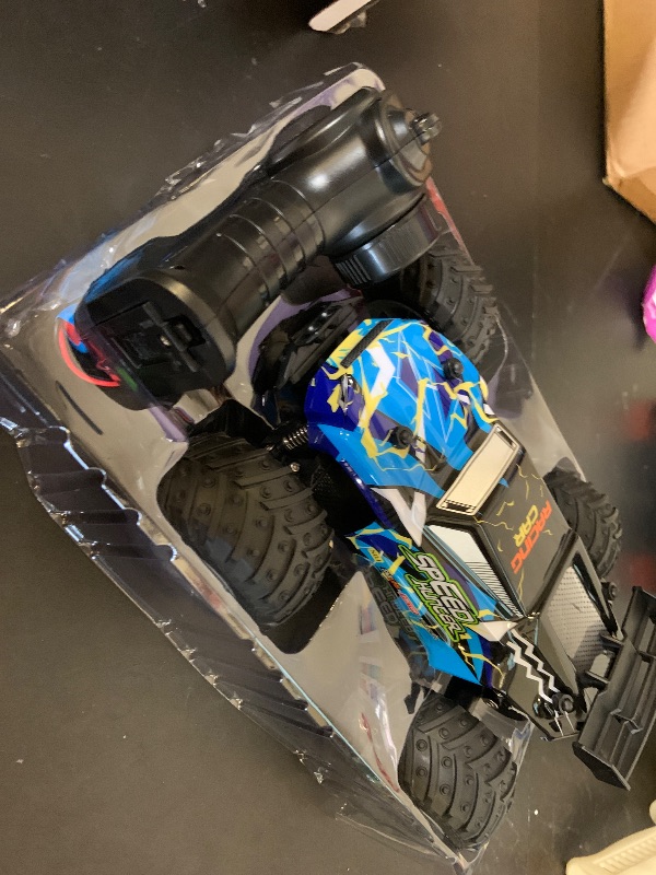 Photo 1 of Remote Control Car, 1:18 2WD Off-Road RC Truck 20 KM/H, All-Terrain RC Cars with Headlights, BodyLights, 2.4GH Rechargeable Remote Control Monster Truck, Christmas or Birthday Gift Toys for Boys Girls