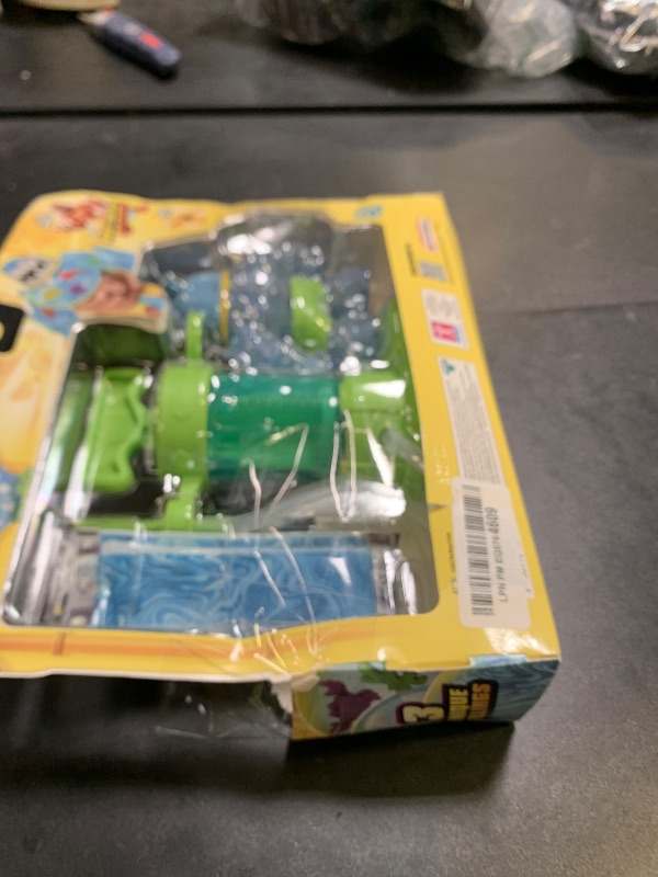 Photo 1 of Heroes of Goo Jit Zu Hero Creator Thrash with 3 Unique goo fillings, Mix, Fill & Create Your own Stretchy Action Figure, Play Again and Again