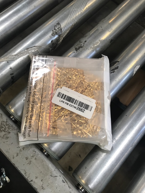 Photo 1 of Chunful 1000 Pcs Bow Tie Crystal Connectors Chandelier Crystal Connectors Clips Pins Crystals Replacement Fastening Parts for Connecting Chandelier/lamp/Ceiling Light Parts