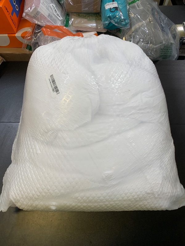 Photo 1 of Quataly White Oversized Queen Comforter Set - 3 Pieces Seersucker Lightweight Bedding Comforter Sets (1 Soft Fluffy Comforter & 2 Pillowcases) - All Seasons Cozy Modern Bed Sets for Women Men