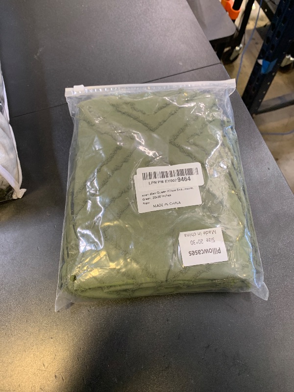 Photo 1 of xuan dian Queen Pillow Shams 2 Pack, Queen Size Pillowcases, Soft Microfiber Geometric Tufted Pillow Covers with Envelope Closure, Green, 20x30 Inches