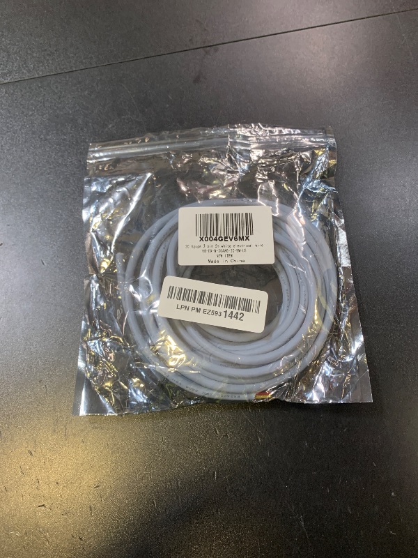 Photo 1 of 20 Gauge 3 Conductor Electrical Wire, 16.4 FT Low Voltage 20/3 Tinned Copper Stranded 3 Wire Cable, 20 AWG White Flexible Extension Power Cord for Automotive, LED Lamp, Outdoor Landscape Lighting Etc