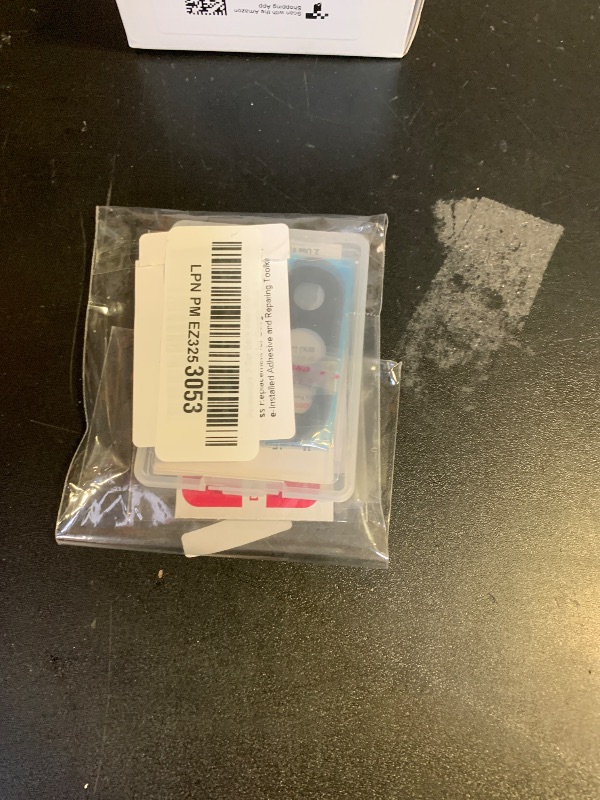 Photo 1 of Perzework 2 Set Back Rear Camera Lens Glass Replacement for Google Pixel 9 Pro with pre-Installed Adhesive and Reparing Toolkit