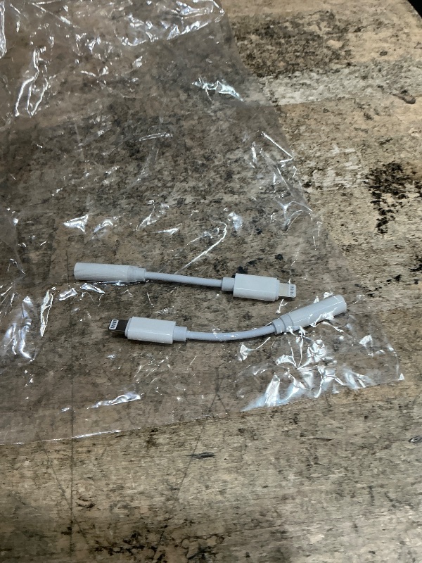 Photo 1 of [Apple MFi Certified] iPhone 3.5mm Headphone Jack Adapter,2 Pack for Apple Lightning to 3.5mm Earphones Jack Adapter Cord Dongle Aux Cable Converter Accessories Compatible with iPhone14 13 12 11/Xs/XR