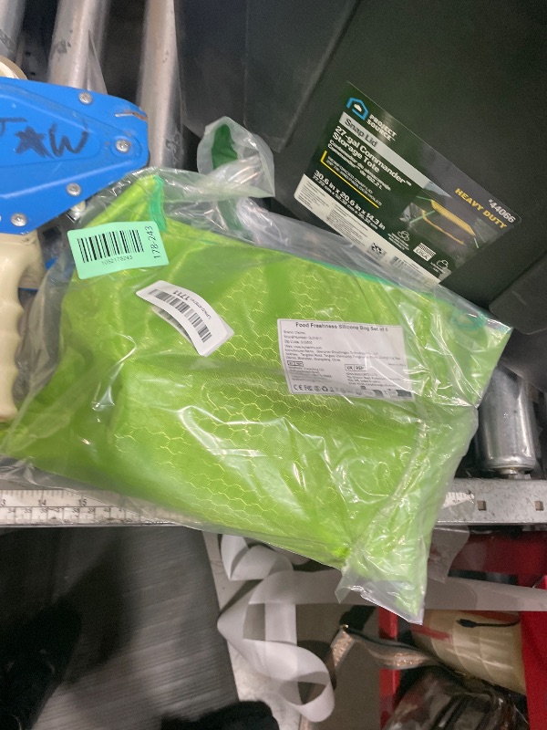 Photo 1 of ?Upgrade?Cadrim Reusable Extra Thick Silicone Food Storage Bags - 6 Packs Zipper Freezer Bags For Marinate Meats Sandwich, Snack, Cereal,Fruit Meal Prep, Leakproof, Dishwasher-Safe Lunch Storage Bags