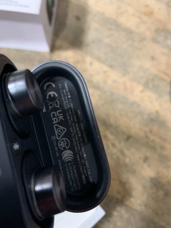 Photo 1 of ***FOR PARTS ONLY/ NON-FUNCTIONAL*** Bowers & Wilkins Pi7 S2 True Wireless Noise Cancelling Headphones – Active Noise Cancellation, Qualcomm aptX, Bluetooth, Crystal-Clear Calls, Wireless and 15-Minute Charging, Satin Black