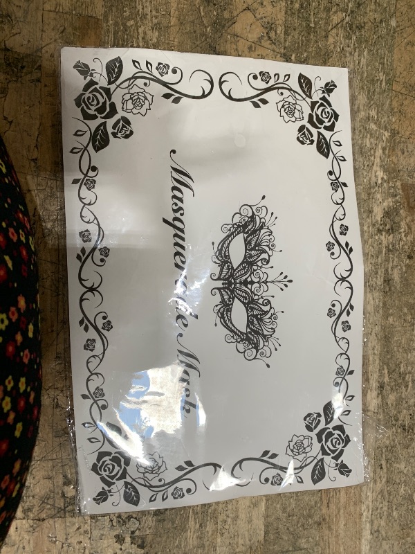 Photo 1 of ***PARTIAL SET/ MISSING SIDE FEATHER PIECE*** Zinniday Lace Masquerade Masks for Women - Gold Venetian Antique Mask 1920s 50s Elegant Party Eyemask Feather Halloween Face Mask for Woman Lady Men Cosplay Carnival Renaissance Accessory