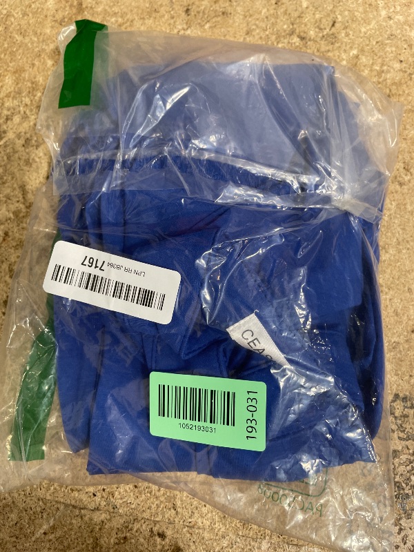 Photo 1 of **PHOTO FOR ITEM REFERENCE / BASIC BLUE TOP***  Basic Tops for Women 3/4 Sleeve Tshirts Business Casual Blouses Cut Out V Neck Shirts Fashion Spring Clothes (Royal Blue XL)