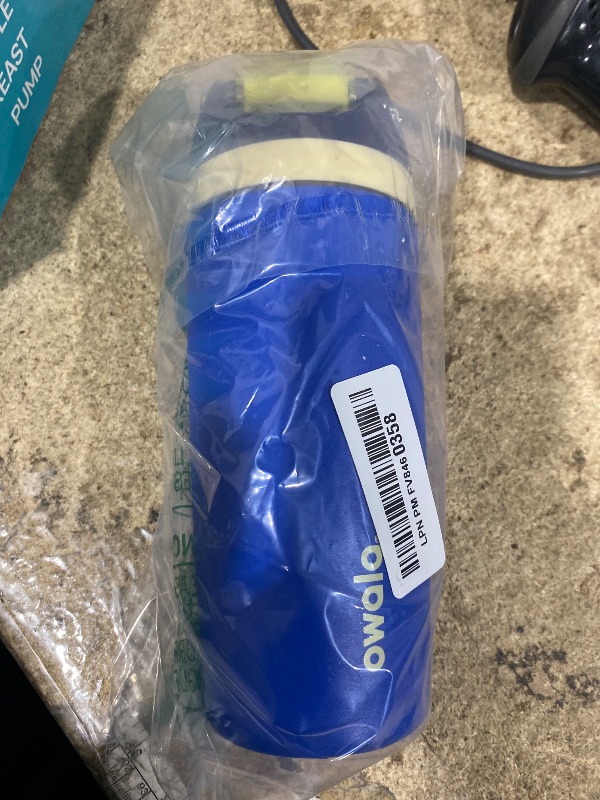 Photo 1 of **HAS MINOR DAMAGE*** Owala Kids FreeSip Insulated Stainless Steel Water Bottle with Straw for Sports, Travel, and School, BPA-Free Sports Water Bottle, 16 oz, Celestial Sphere