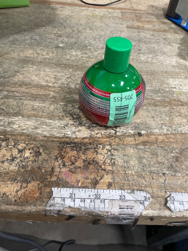 Photo 1 of **only 1 pack**Miracle-Gro for Christmas Trees Plant Food, Hydrates Trees and Keeps Christmas Trees Green All Holiday Season, 2-Pack