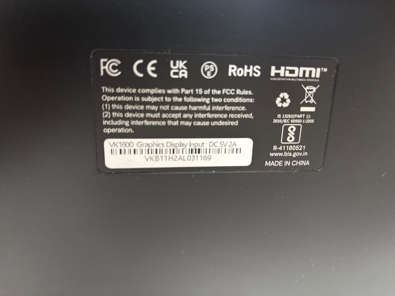 Photo 1 of *** UNABLE TO TEST DUE TO CHARGER TYPE ***VEIKK Drawing Tablet with Screen 15.6 inch Studio 16 Graphics Tablet with Full-Laminated AG Glass Screen,16K Levels Battery-Free Pen,Digital Drawing Pad for Computer (125% sRGB)