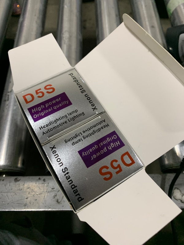 Photo 1 of SENROBO Fit for Chevrolet 2016-2018 Chevy Silverado 1500 LT LTZ LS WT 2018-2021 Chevy Equinox D5S HID Xenon Headlight Bulbs, 350% Brightness, High Low Beam Light Bulb, 6000K Cool White, Pack of 2