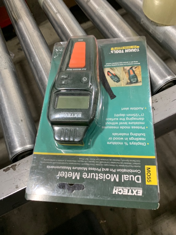 Photo 1 of Extech?MO55 Combination Pin Pinless Moisture Meter Accurate Non?Invasive and Destructive Measurements for Restoration and Building Diagnostics
