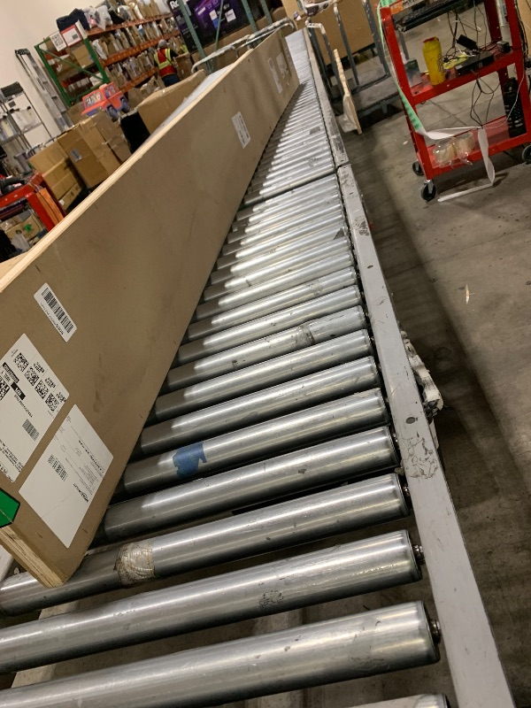 Photo 1 of Makita 194367-7 118" Guide Rail