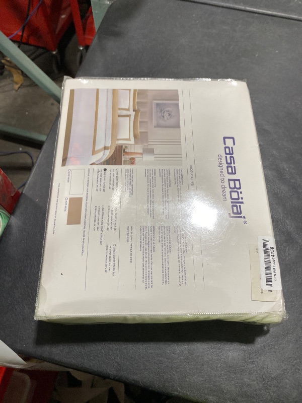 Photo 1 of Bicolore Collection Duvet Covers Set 3 Pieces Do Not Include Filling ClassIC European 100% Egyptian Cotton Sateen Luxury 400 Thread Count Frame Patchwork Manufacturing(White/Beige,King)