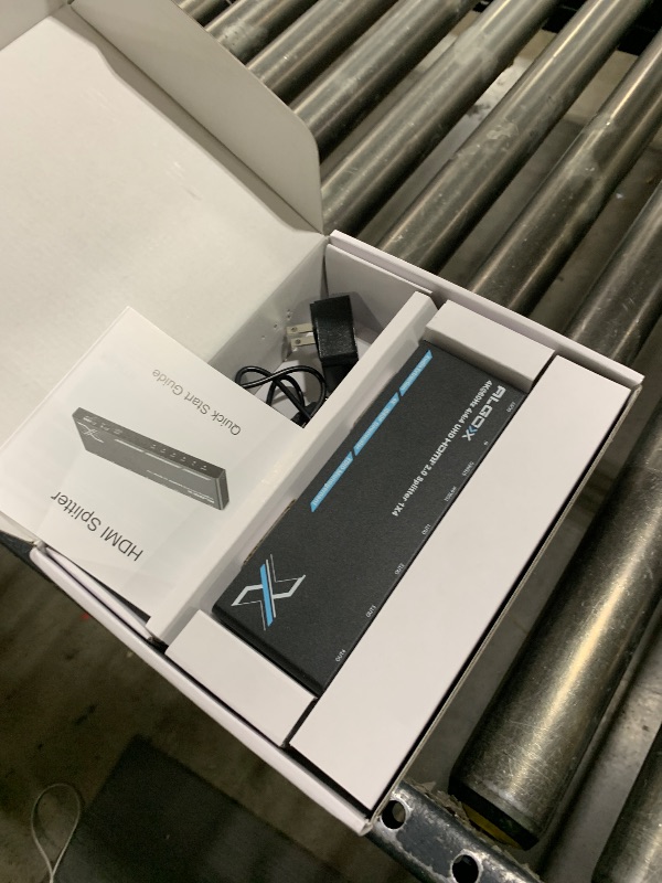 Photo 1 of 4K HDMI Splitter 1x4 with Audio Extractor, Downscaler & EDID, 4K@60Hz HDR HDMI 2.0 18Gbps HDMI Duplicator with TOSLINK & 3.5mm Stereo Out, Support HDCP 2.2 for TV, PS5, Xbox, Roku, Projector, Switch2