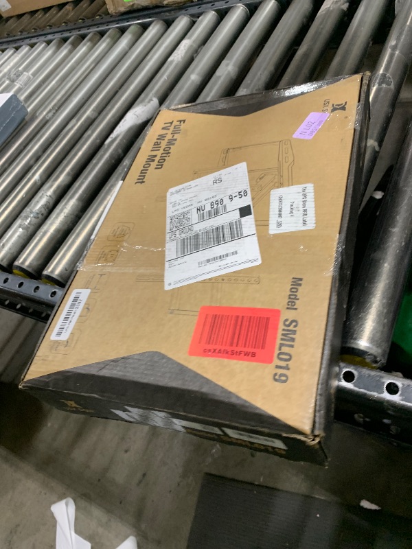 Photo 1 of USX STAR UL Listed Full Motion TV Wall Mount Bracket for Most 37-90 inch TVs, Swivel Tilt Extension Level TV Mount, Max VESA 600x400mm, Holds up to 132lbs & 16" Wood Studs with Hole Drilling Template