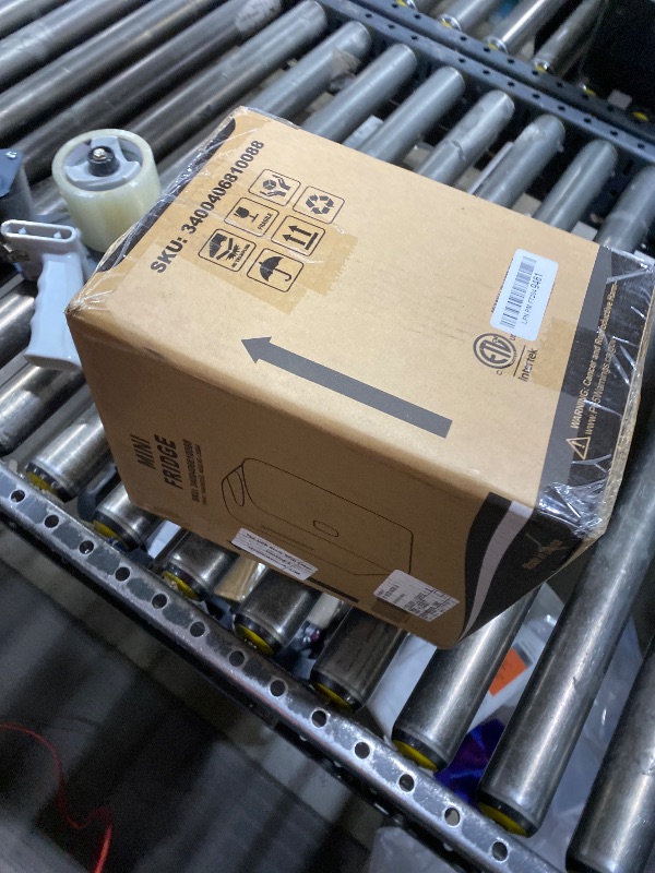 Photo 1 of Antarctic Star Compact Refrigerator, Portable Mini Fridge, Skin Care 4L Capacity/6 Cans, for Bedroom, Car, Office & Dorm, Small Cooler for Cosmetics, Beverage and Food, White