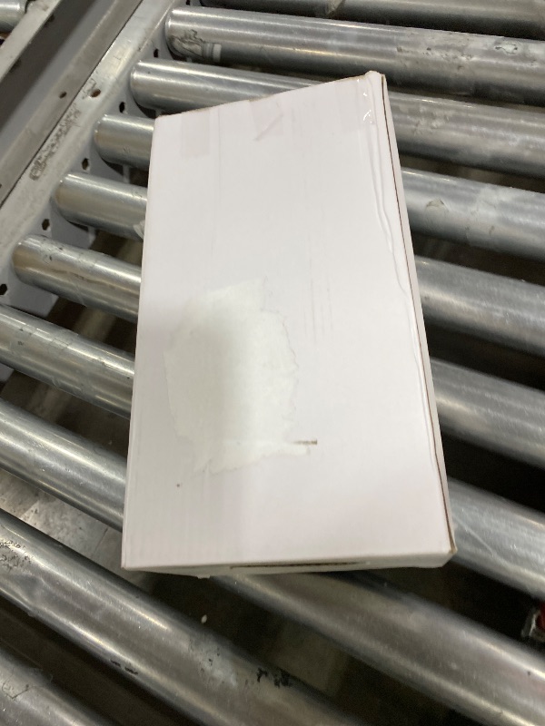 Photo 1 of 1 Pcs Napkin Holders for Tables Christmas Tree Design Napkin Holders Table Tissue Dispenser Modern Paper Napkin Holder for Kitchen Farmhouse Restaurant Indoor Decoration 6.3 x 4.8 x 2.5 Inch (Green)