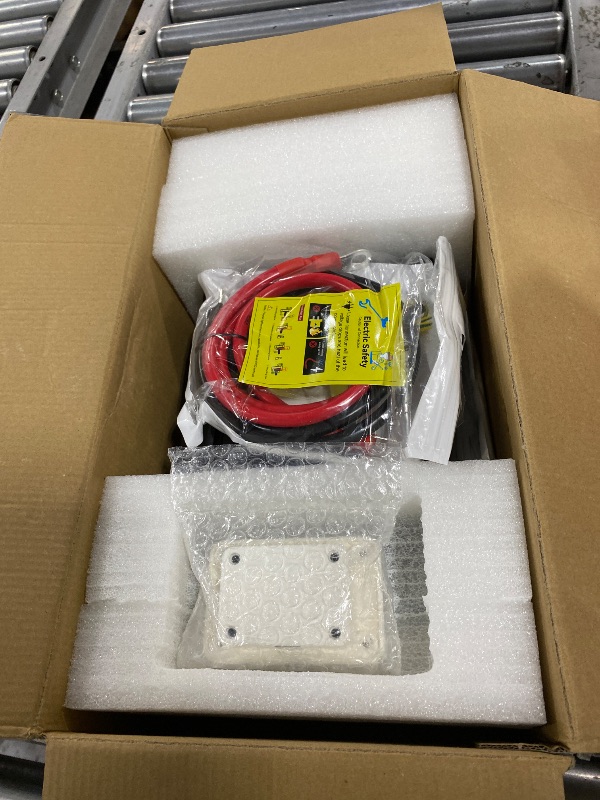 Photo 1 of LANDERPOW 3000 Watt Pure Sine Wave Inverter 12V DC to 120V AC for RV, Truck, Solar, Home, Off-Grid, Power Inverter with 3 AC Outlet, 30W USB-C, 5V 3.1A USB, Hardwire Port, Remote Control, Surge 6000W