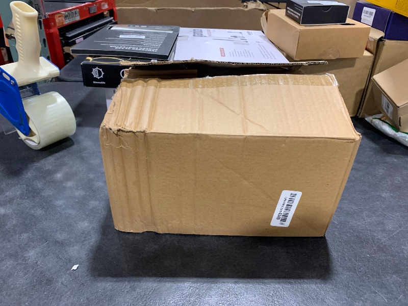 Photo 1 of **SELLING FOR PARTS--DAMAGE**Agyiuns tea pot ceramic with lid, 38.8 Oz for Tea, Milk, Coffee, Flower tea(White with gold thread)