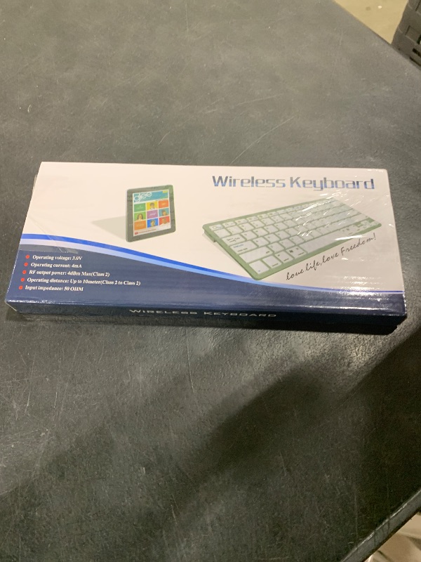 Photo 1 of Bilingual Keyboard Portable Thin for German French Spanish Italian Keyboard, Bluetooth Keyboard Compatible with iOS, Android, OS (French AZERTY Layout)