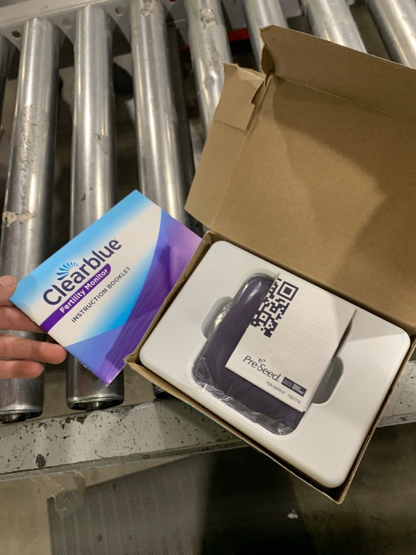 Photo 1 of Clearblue Fertility Monitor, 1 Touch-Screen Monitor, 1 Ct
