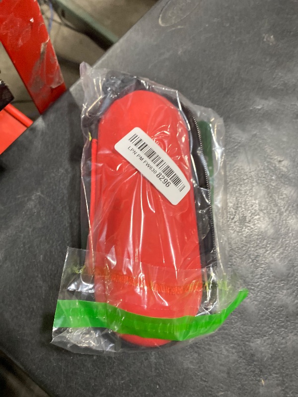 Photo 1 of **DAMAGED** Speedo Unisex Swim Goggle Protective Case