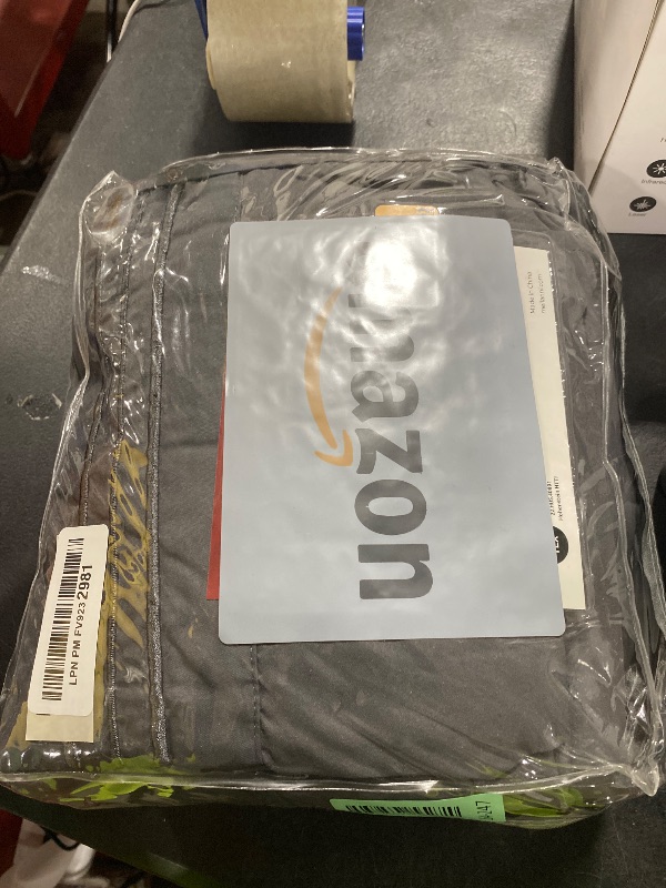 Photo 1 of Mellanni Queen Sheets Set - 4 PC Iconic Collection Bedding - Hotel Luxury, Extra Soft, Cooling Bed Sheets - Wrinkle, Fade, Stain Resistant (Queen, Gray)