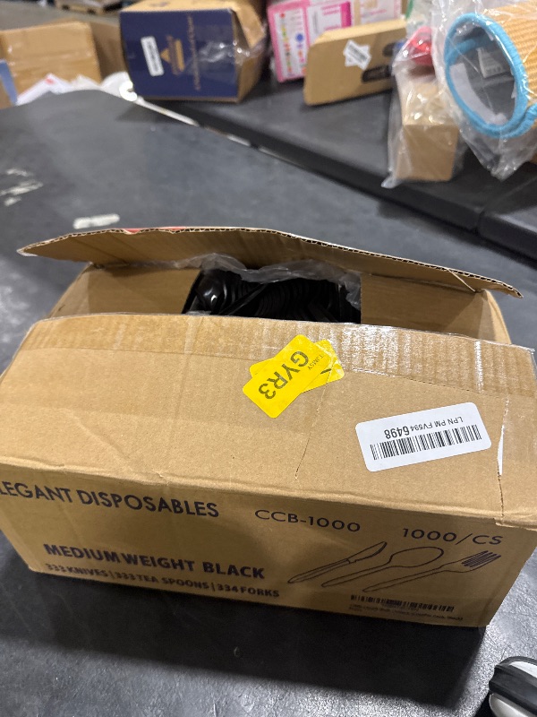 Photo 1 of 1,000 Plastic Disposable Cutlery Bulk Variety Pack Black Medium Weight Includes 334 forks, 333 knives, 333 soup spoons, Disposable Silverware Plastic Cutlery